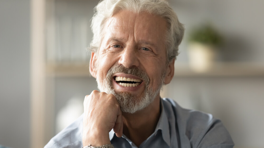 Ol Man smiling his dentures